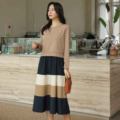 Textured Cropped Sweater
