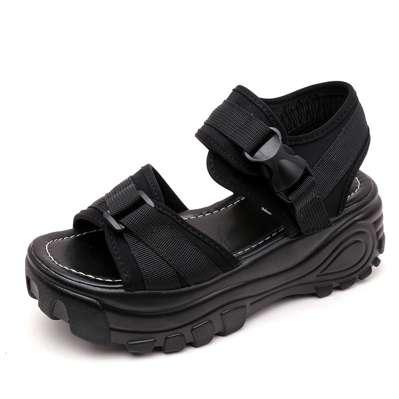 Relaxed Raffia Sandals