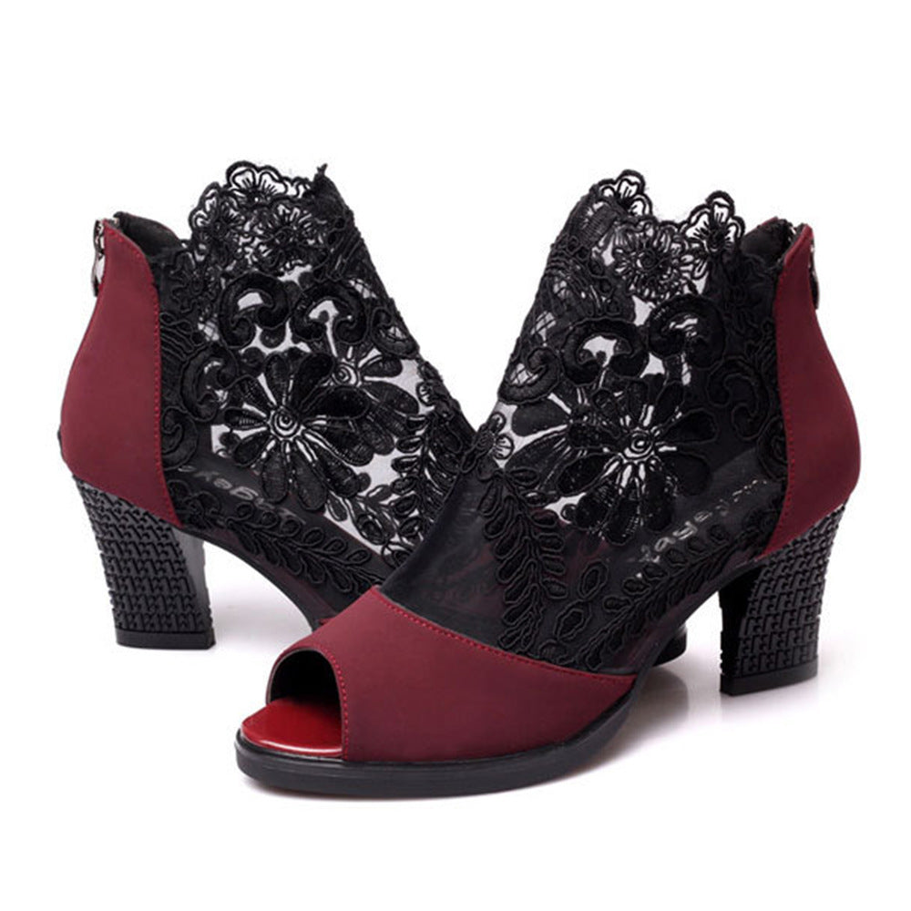 Simple Buckled Sandals