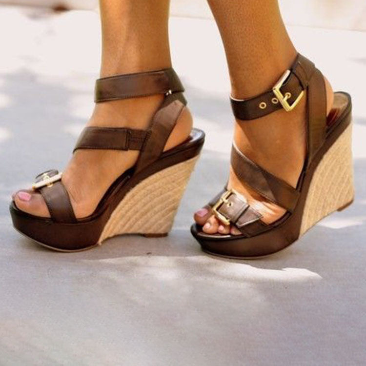 Sunny Classic Sandals