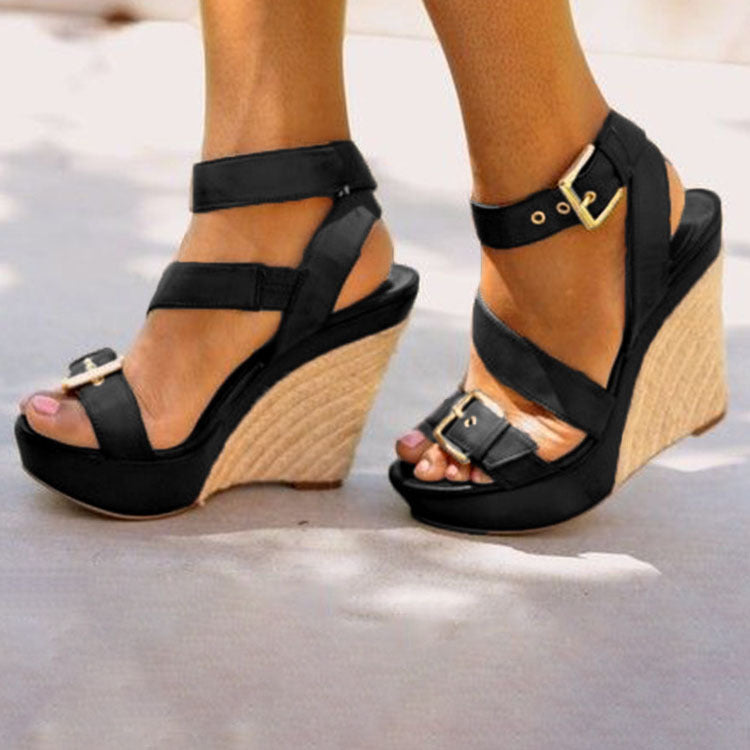 Sunny Classic Sandals