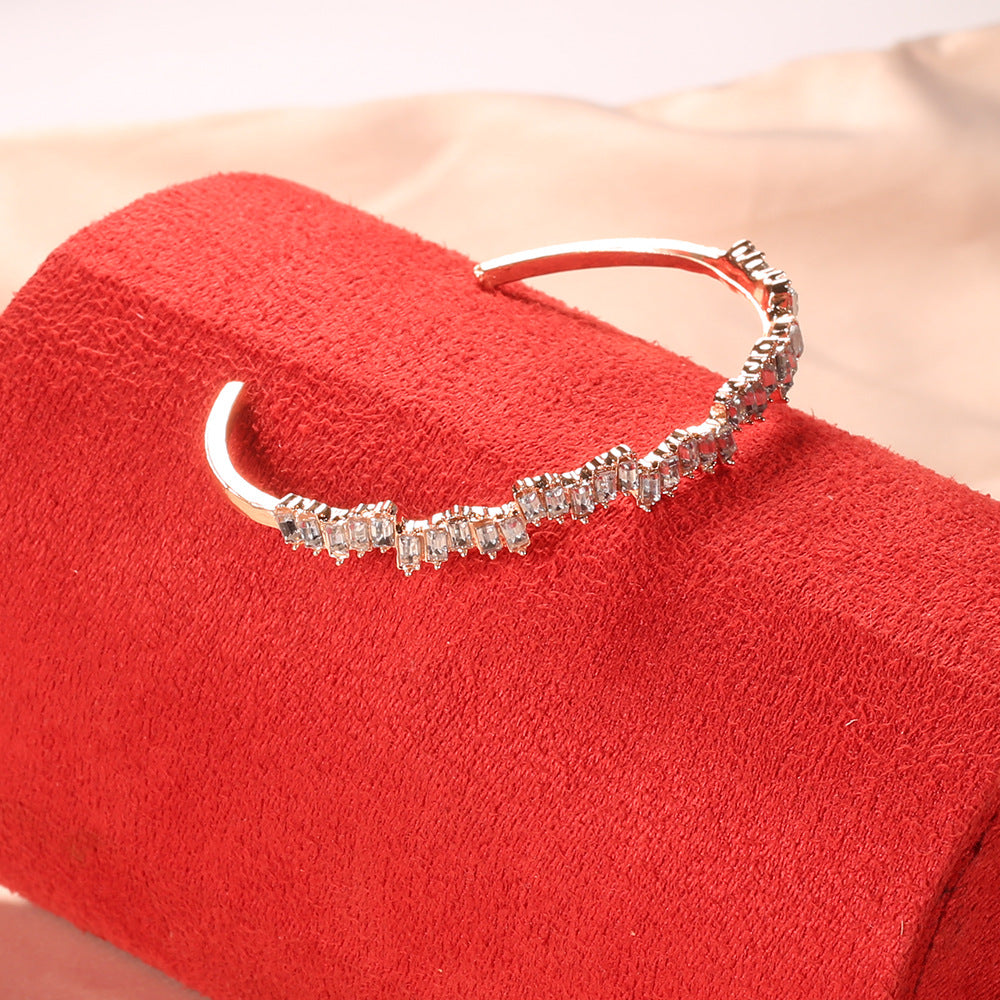 Summer Textured Jewelry
