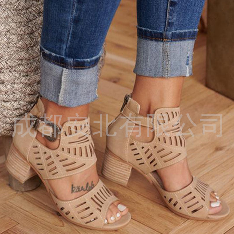 Daily Buckled Sandals