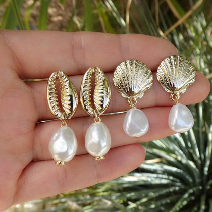 Simple Buttoned Set