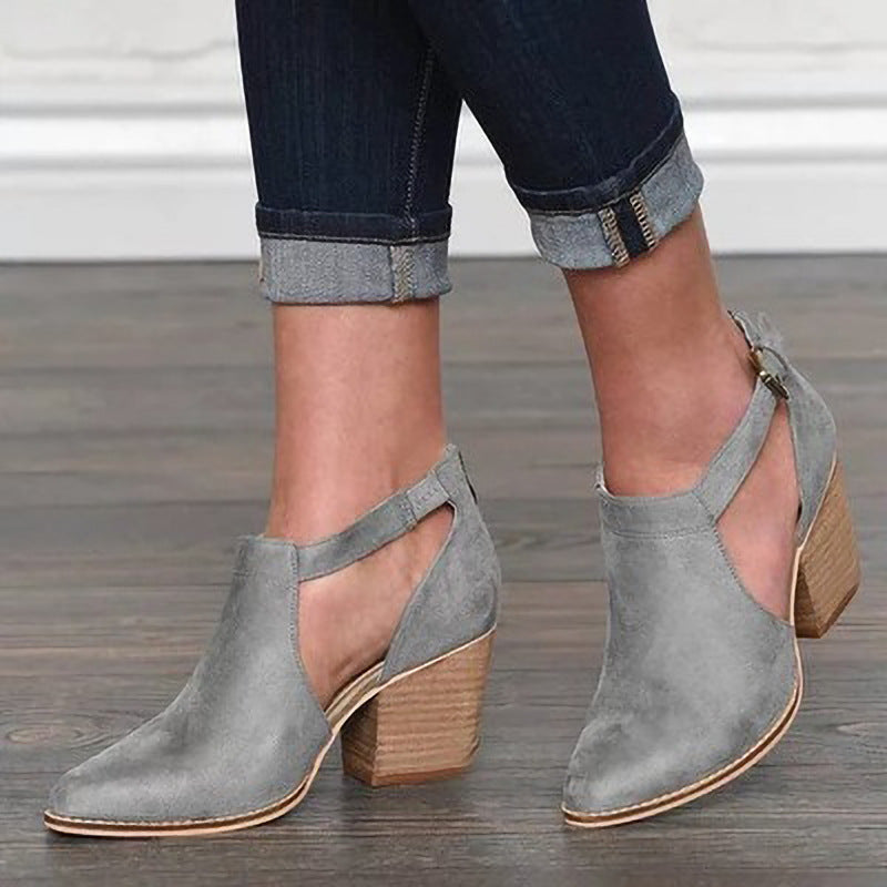 Weekend Cushioned Sandals