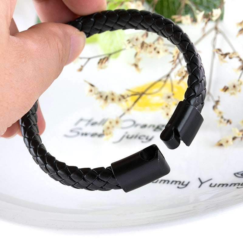 Clean Necklace Jewelry