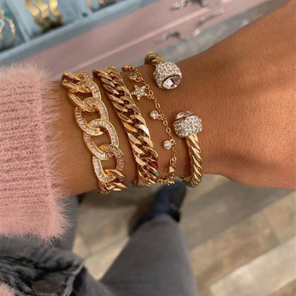 Daily Vintage Jewelry