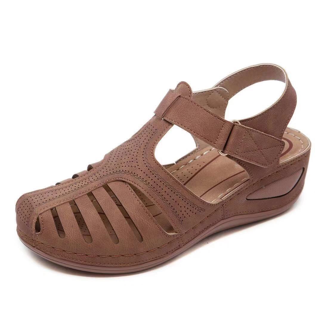 Breezy Metallic Sandals