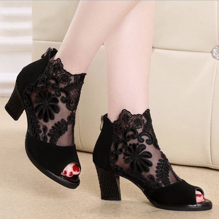 Airy Cushioned Sandals