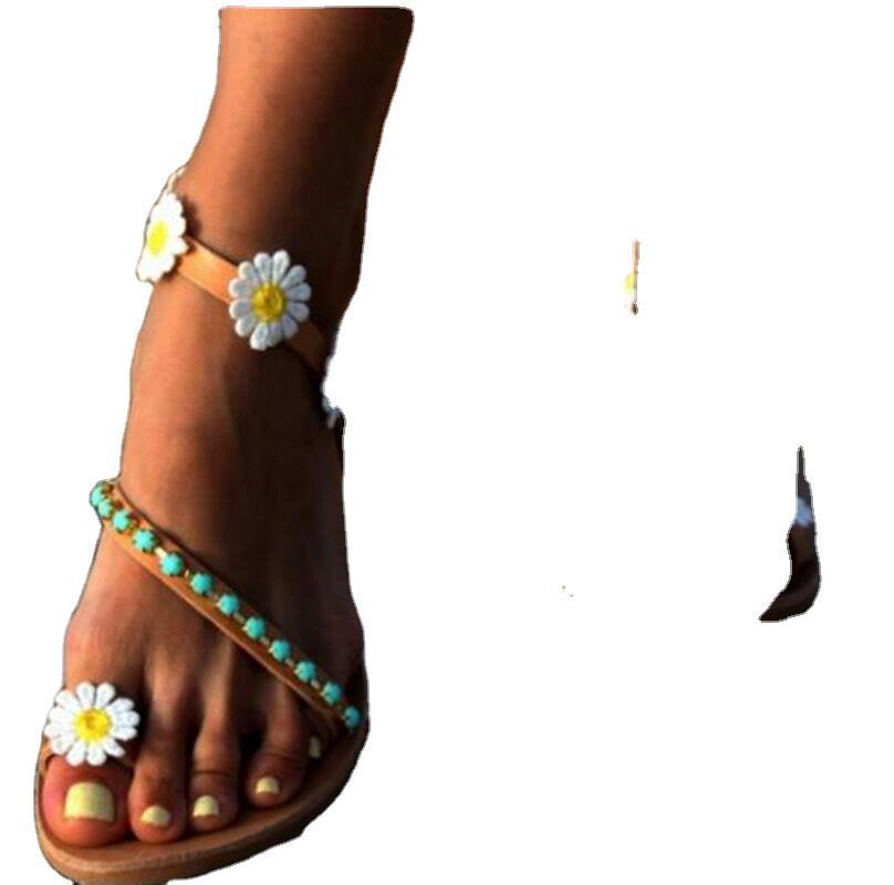 Relaxed Woven Sandals