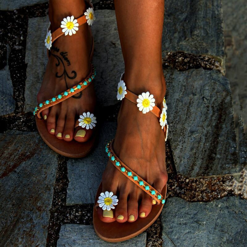 Relaxed Woven Sandals