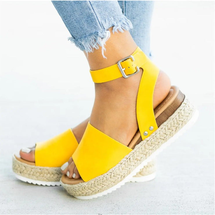 Weekend Strappy Sandals