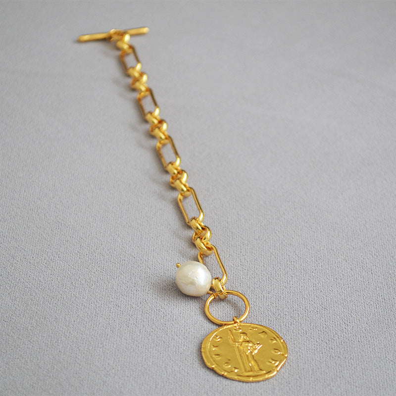 Everyday Minimal Jewelry