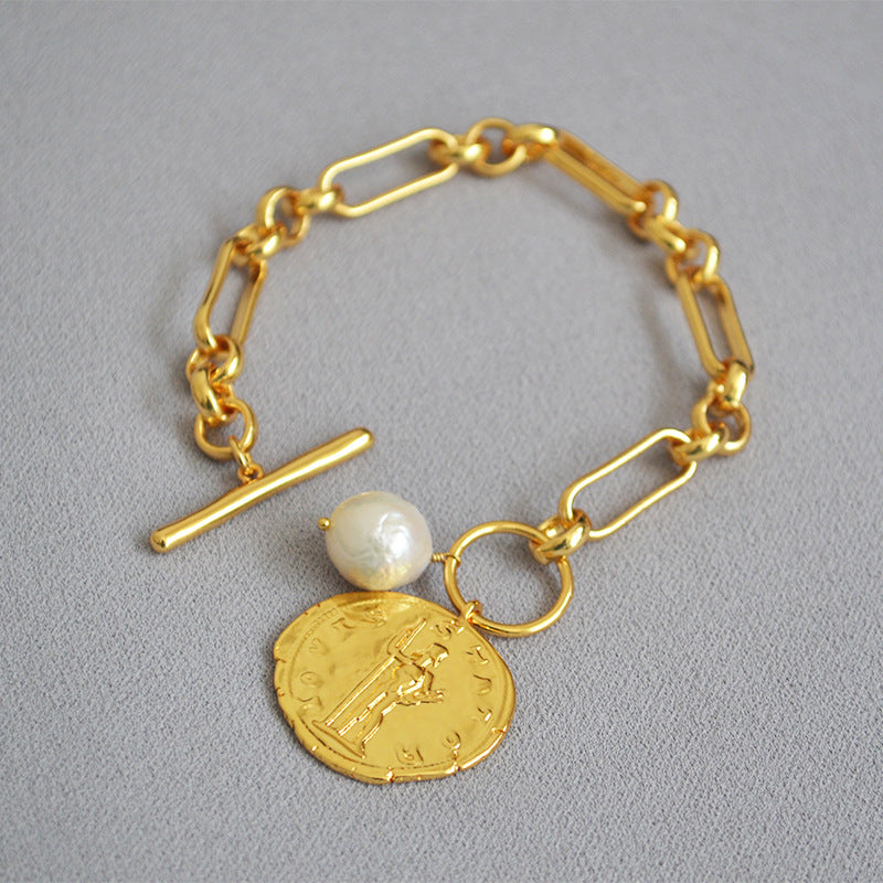 Everyday Minimal Jewelry