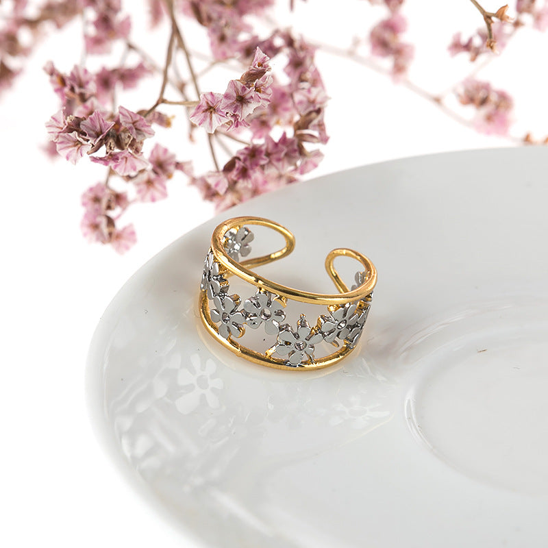 Minimalist Vintage Jewelry