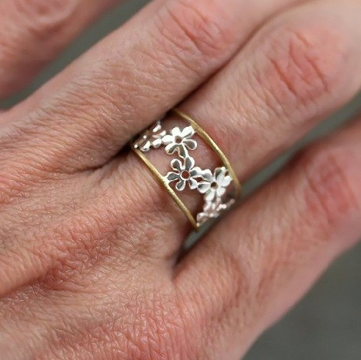 Minimalist Vintage Jewelry
