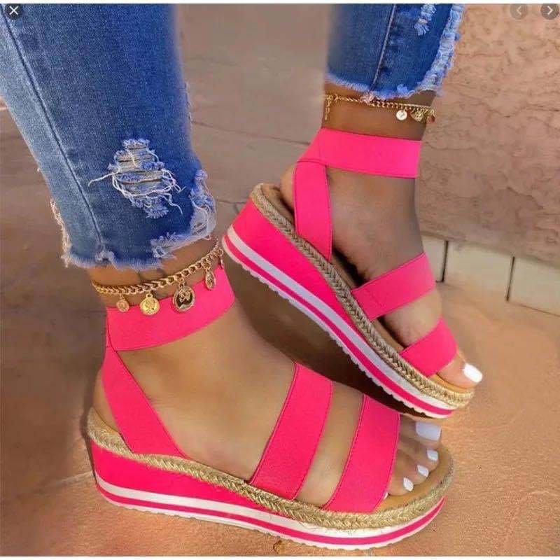 Minimal Everyday Sandals