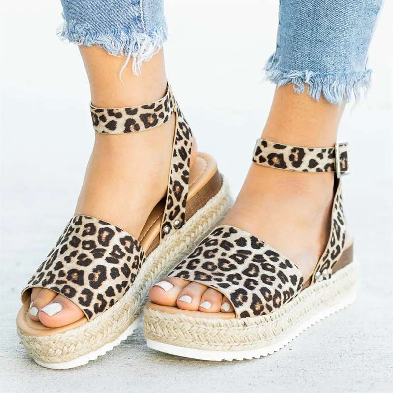 Clean Metallic Sandals