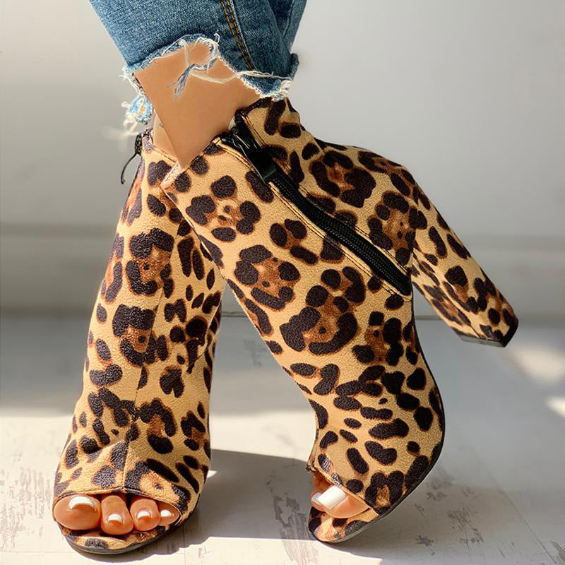 Relaxed Riding Boots