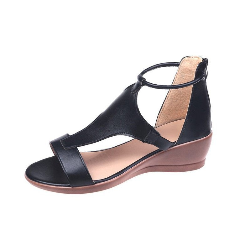 Weekend Braided Sandals