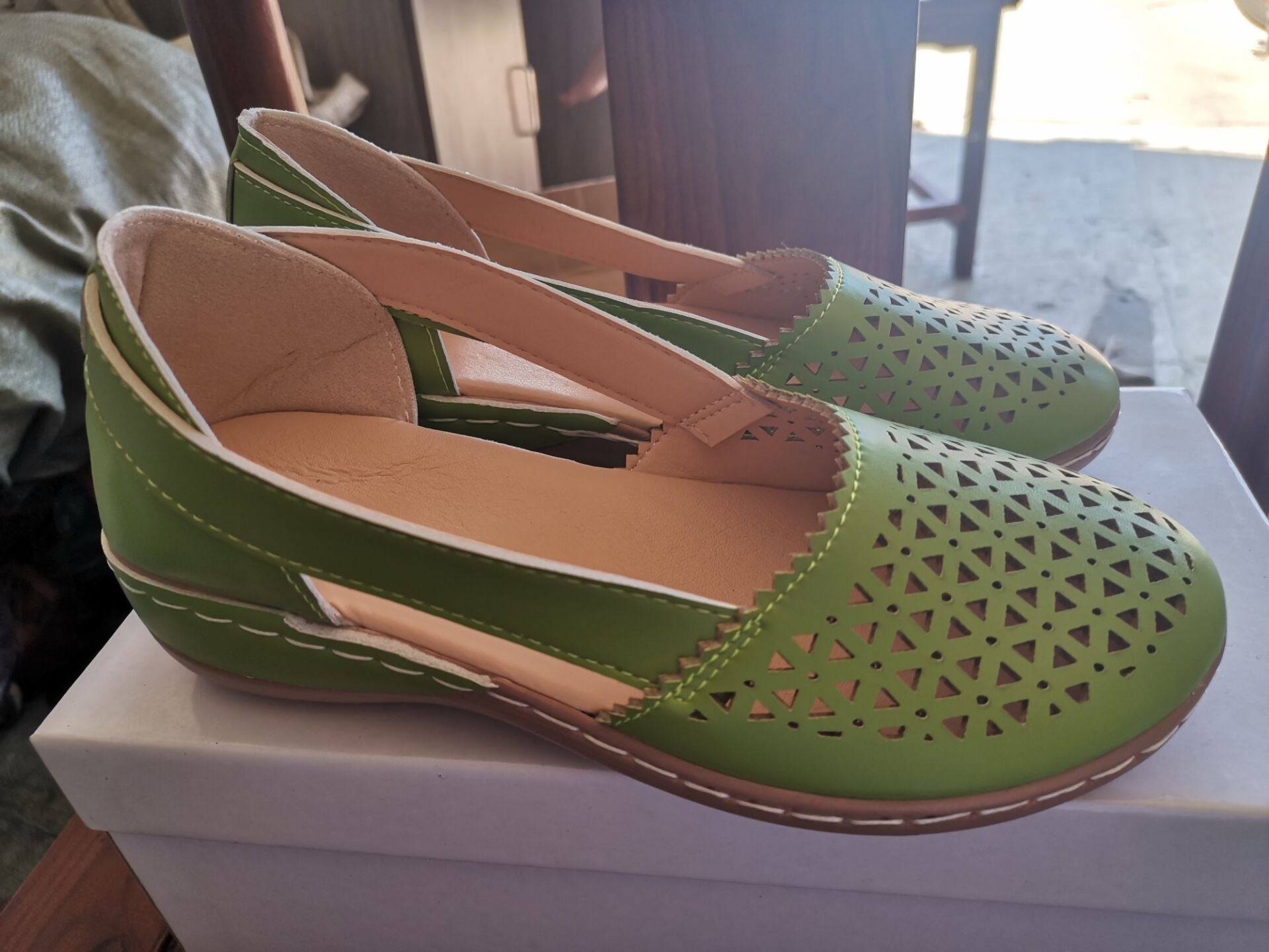 Travel Wedge Sandals