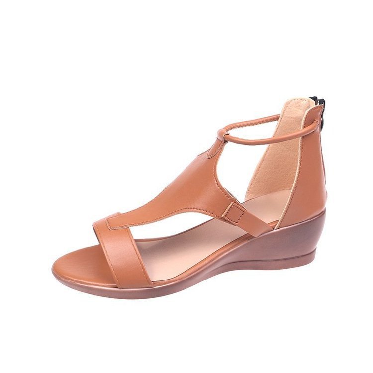 Weekend Braided Sandals