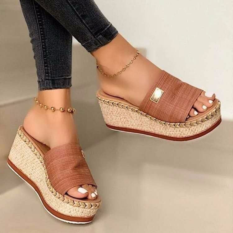 Clean Comfort Sandals