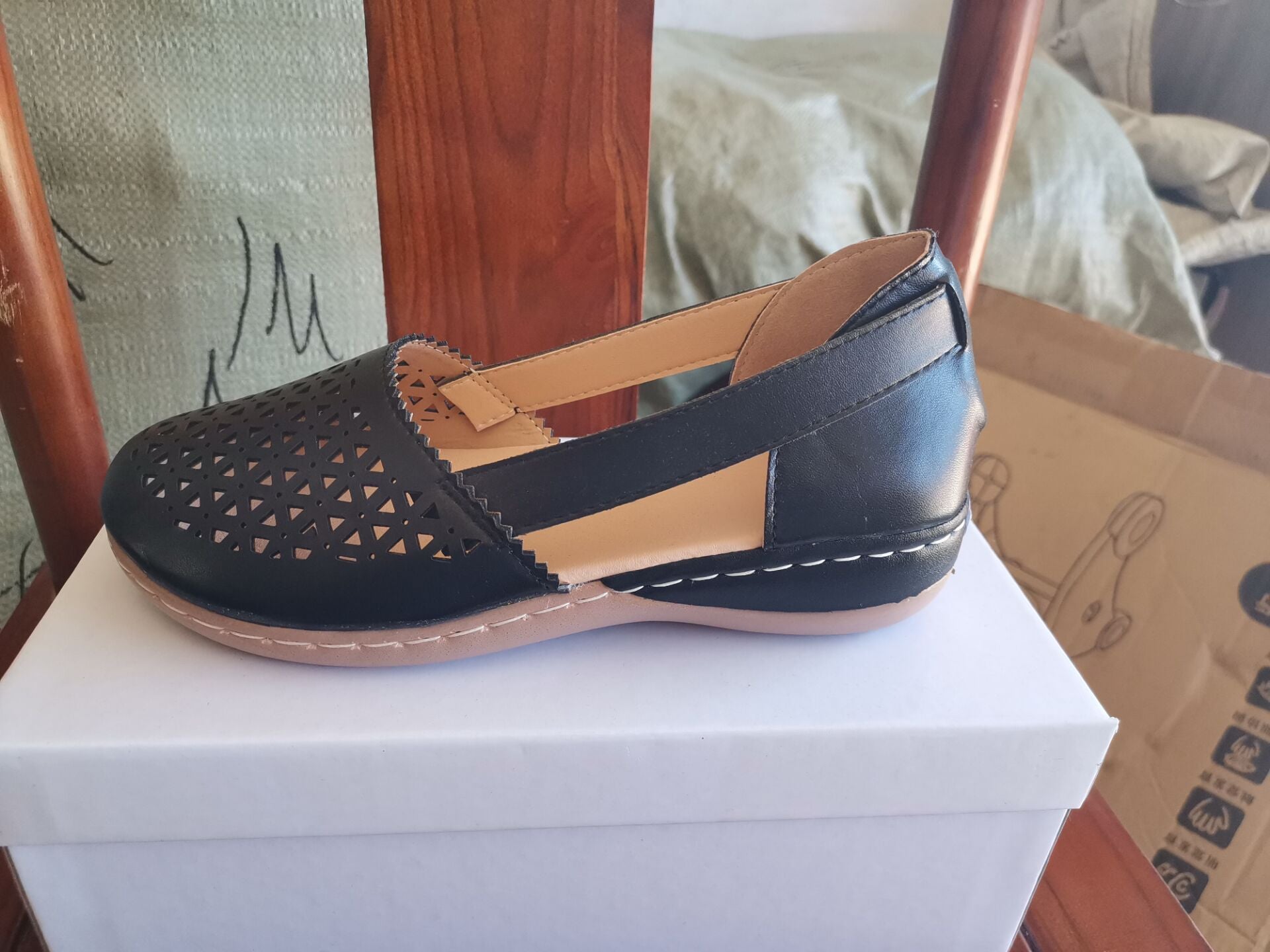Travel Wedge Sandals