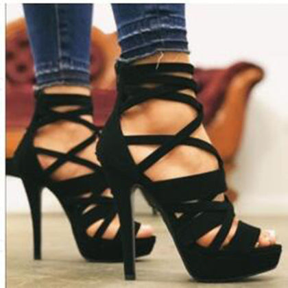 Light Flat Sandals