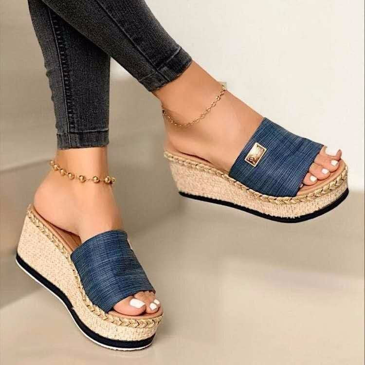 Clean Comfort Sandals