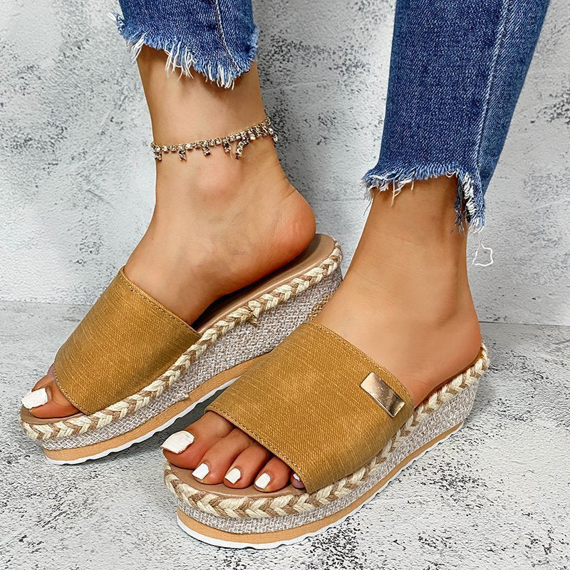 Clean Comfort Sandals