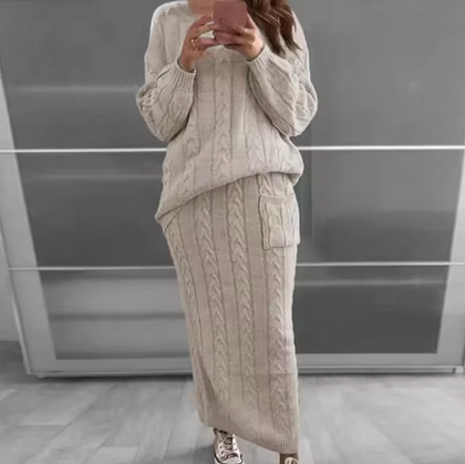 Everyday Cropped Sweater