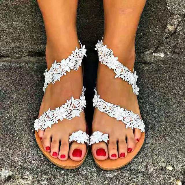 Airy Classic Sandals
