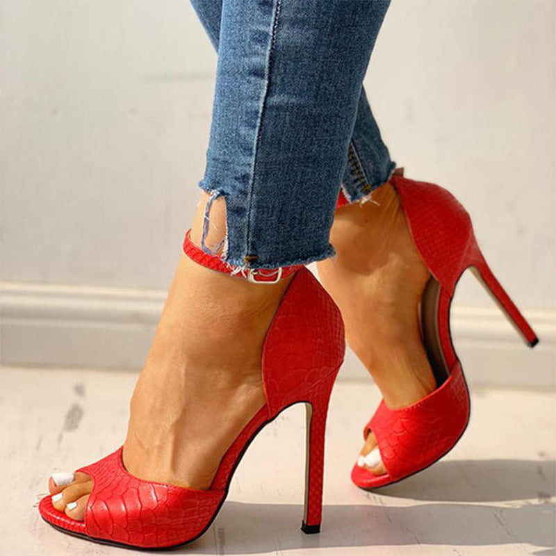 Light Classic Sandals