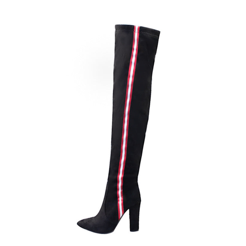 Clean Pointed Boots