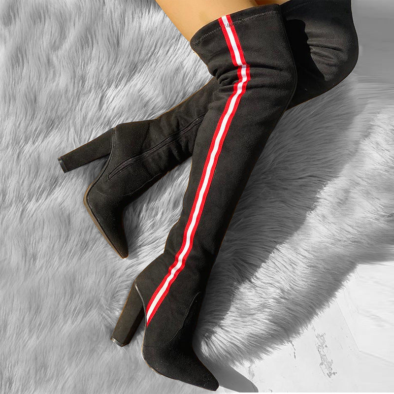 Clean Pointed Boots
