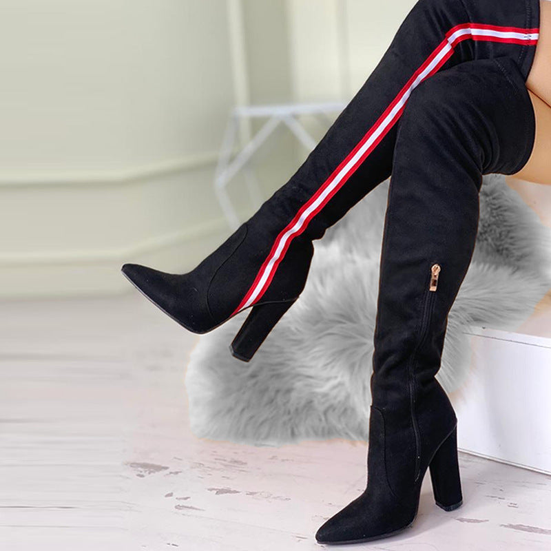 Clean Pointed Boots