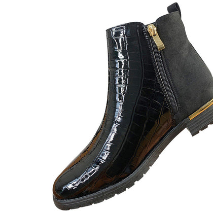 Minimal Comfort Boots