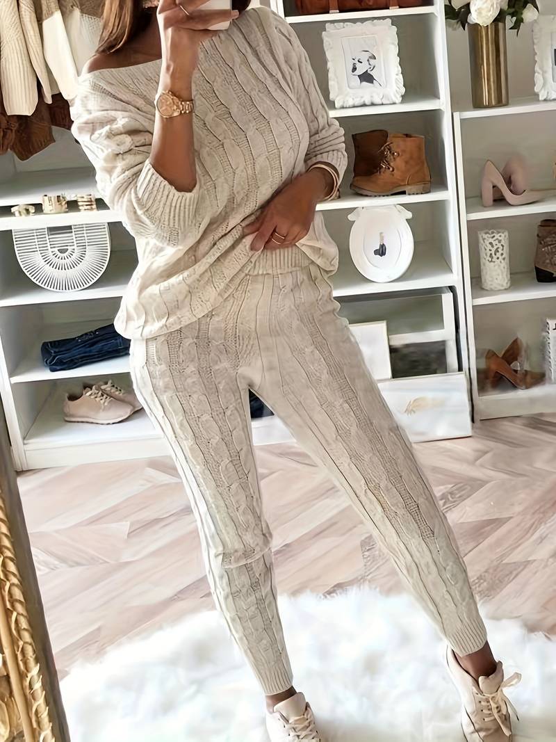 Relaxed Ribbed Sweater
