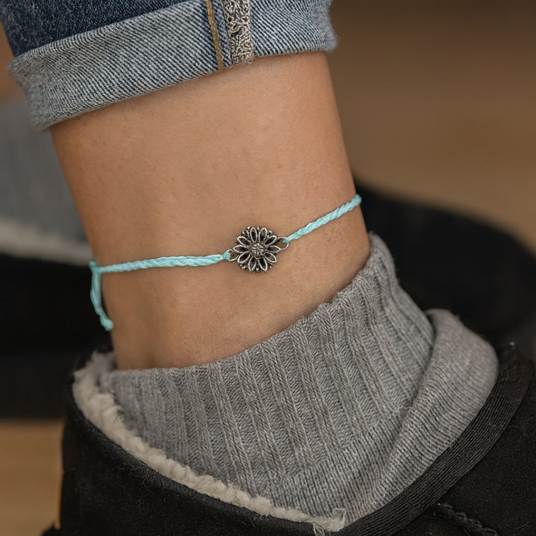 Minimalist Minimal Jewelry