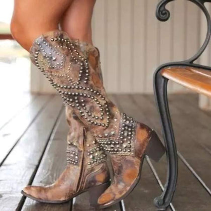 Minimal Vintage Boots