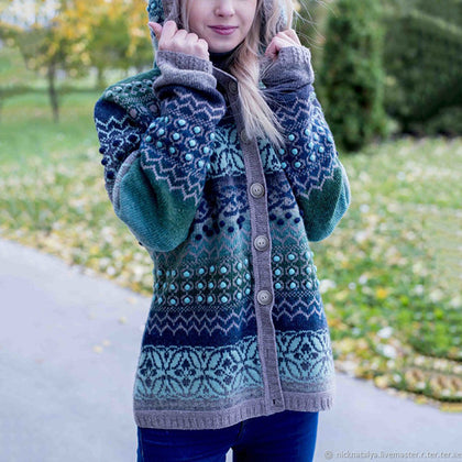Warm Buttoned Sweater