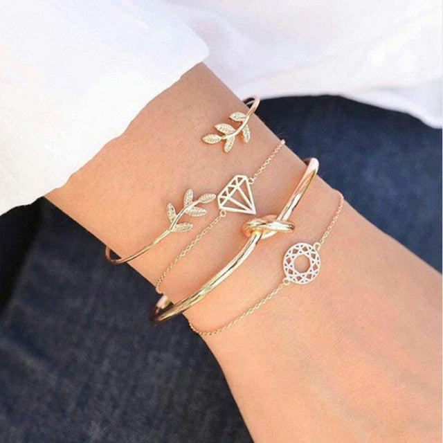 Clean Necklace Jewelry