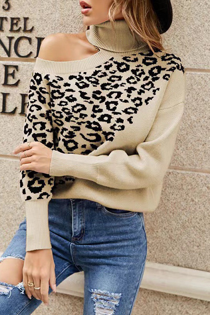 Weekend Lightweight Sweater