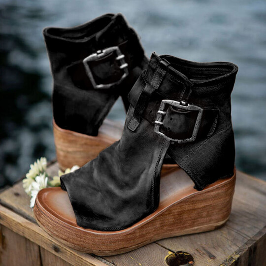 Clean Slide Sandals