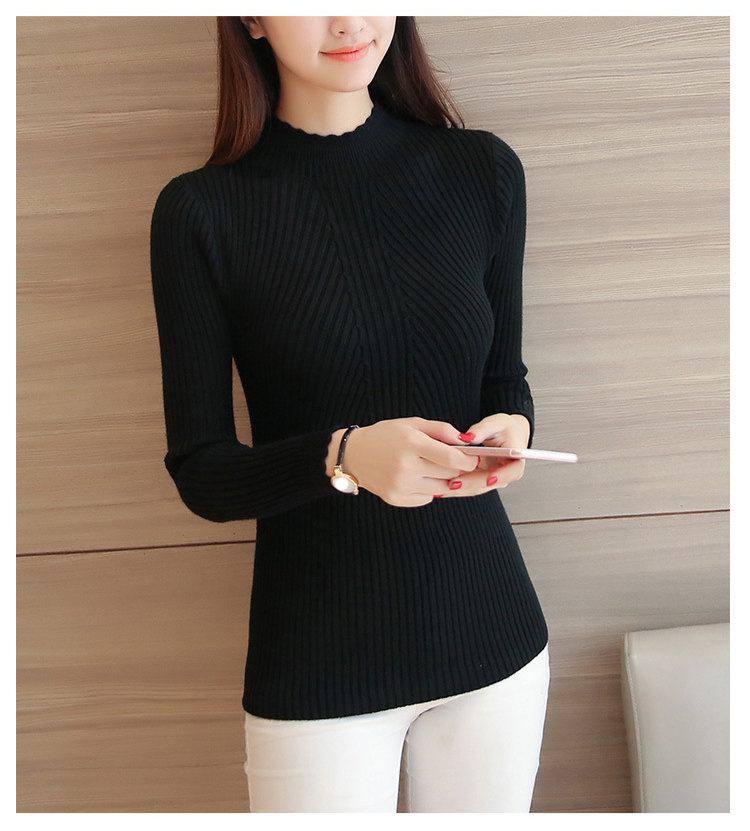 Relaxed Cropped Sweater