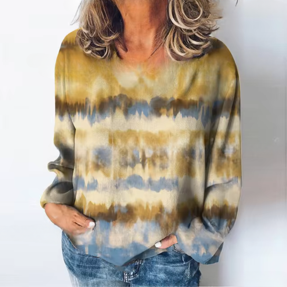 Relaxed Buttoned Sweater