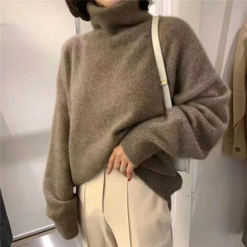 Weekend Cropped Sweater