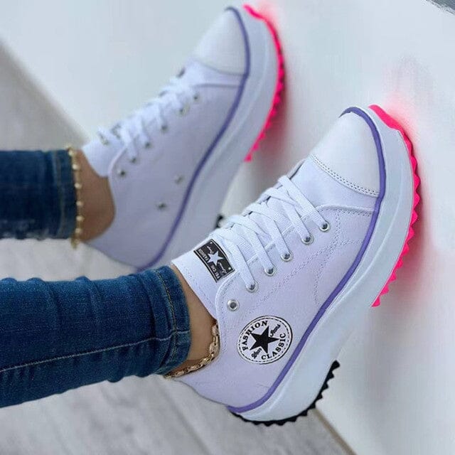 Travel Classic Sneakers