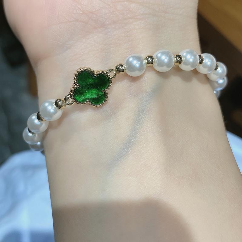 Easy Dainty Jewelry